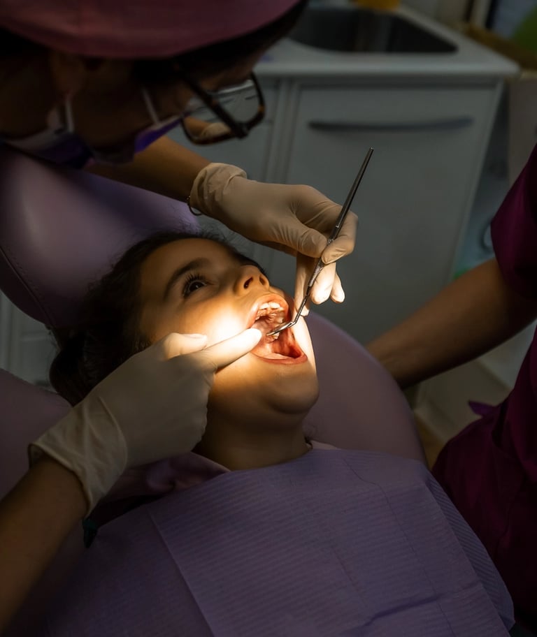 Dott.ssa misin con bambina in prima visita